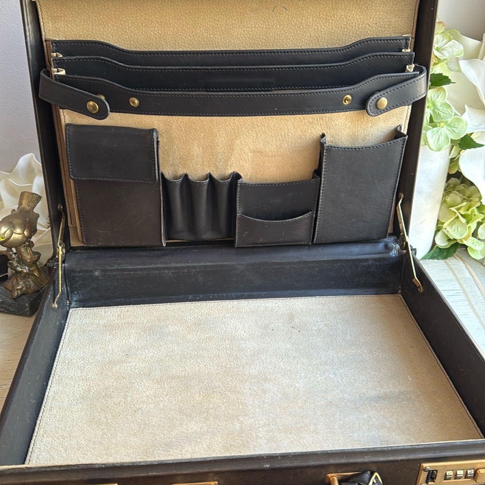 ULTRA RARE! Coach Vintage Classic Legacy Hardshell Briefcase in Black Leather - Picture 15 of 16